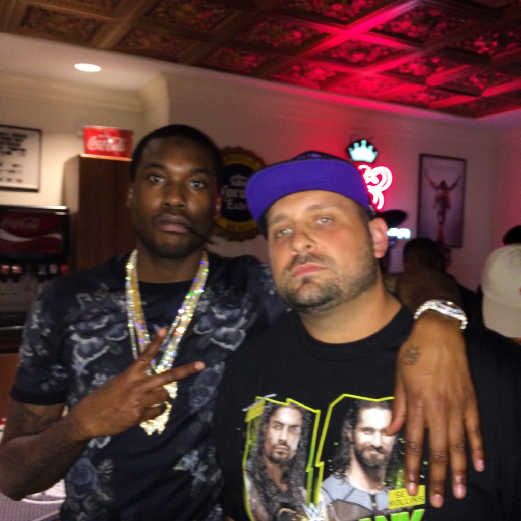 - 92.5 The Beat IMG_2505