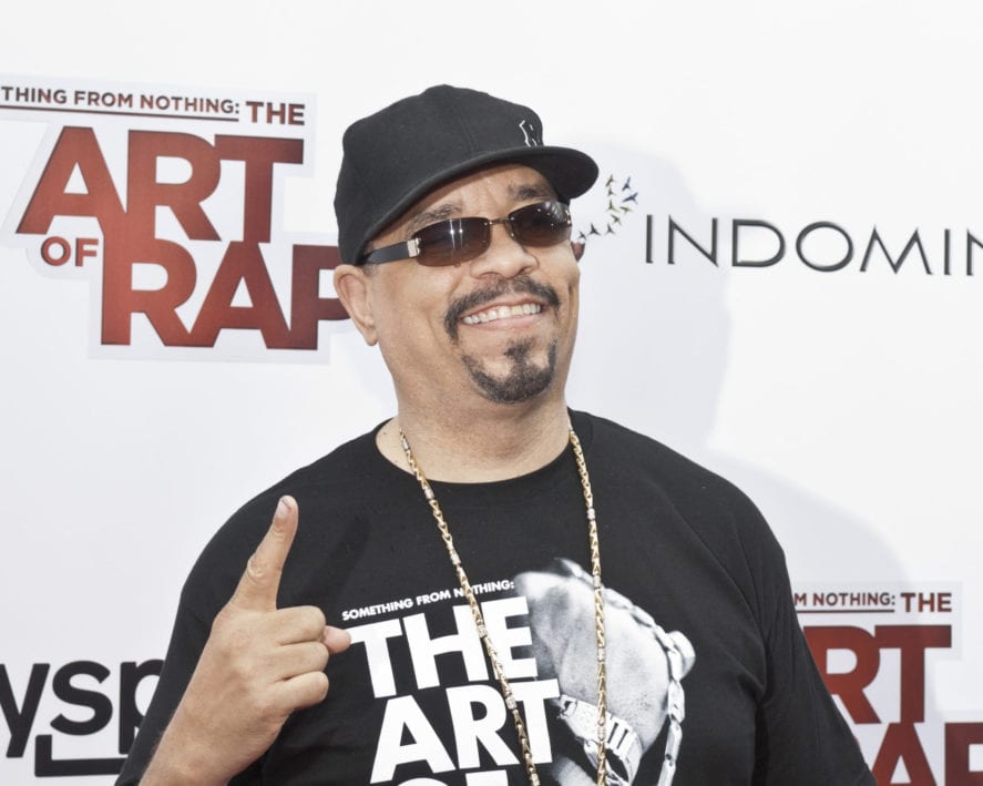shutterstock_105001796 - 92.5 The Beat