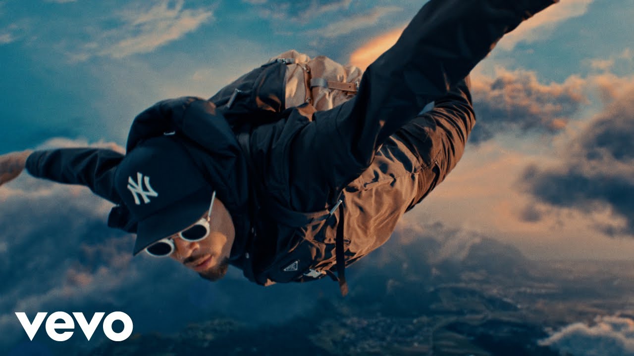 WATCH | Go Crazy Remix - 92.5 The Beat