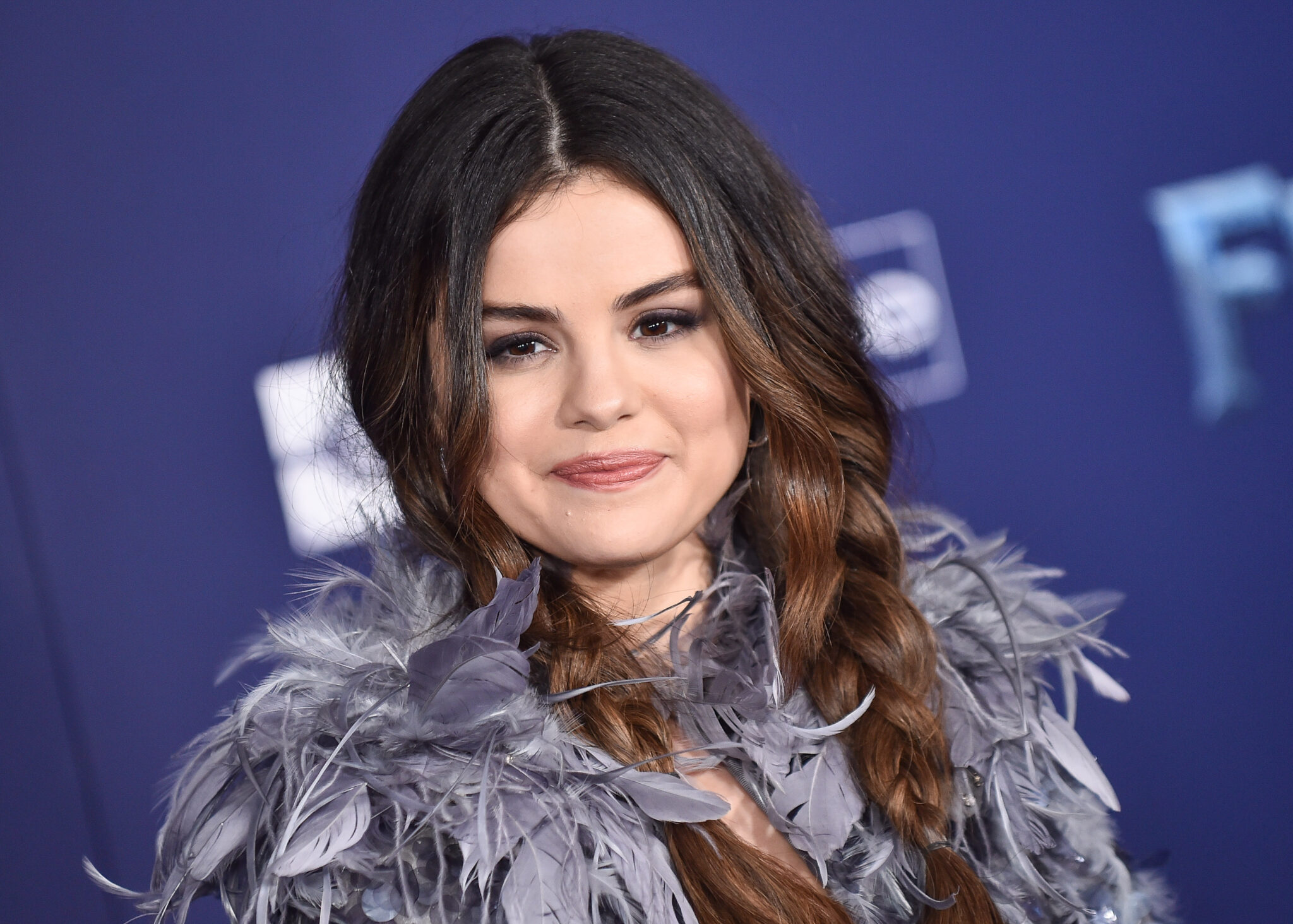 Los,Angeles,-,Nov,07:,Selena,Gomez,Arrives,For,The - 92.5 The Beat